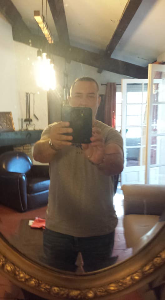Profil de Haron, 51 ans, rencontre gay à Augny