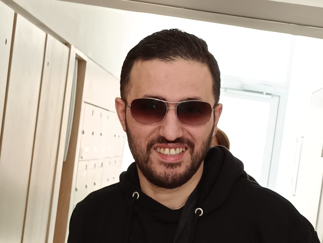 Profil de Aldwin, 43 ans, rencontre gay à Andryes