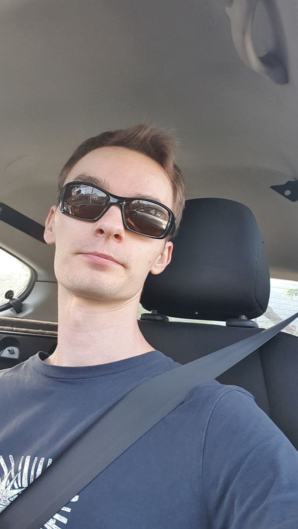 Profil de Alenzo, 29 ans, rencontre gay à Juilles