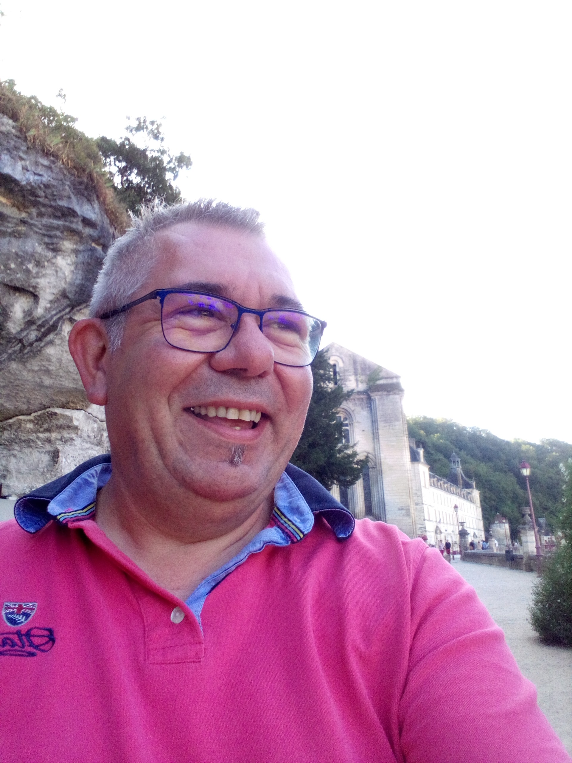 Profil de Davor, 52 ans, rencontre gay à Abbenans