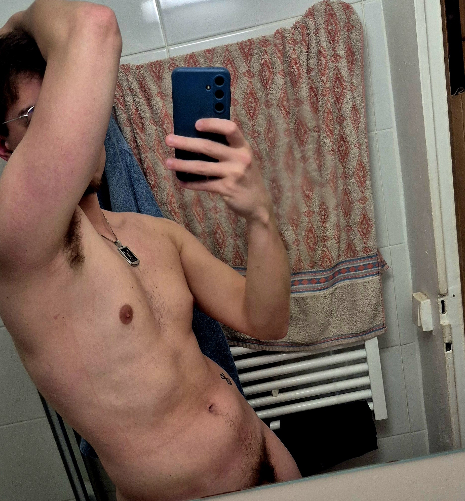 Profil de Celso, 25 ans, rencontre gay à Beffia