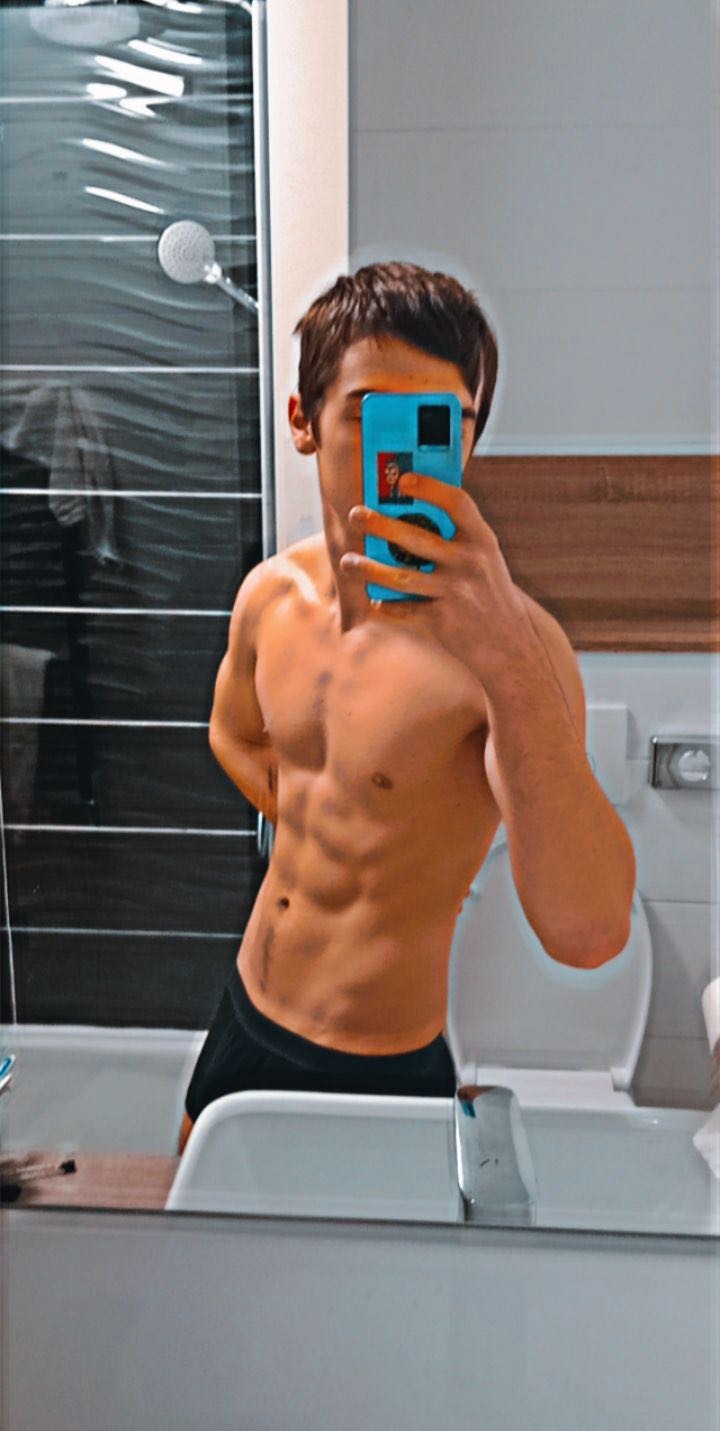 Profil de Landon, 20 ans, rencontre gay à Vernoux