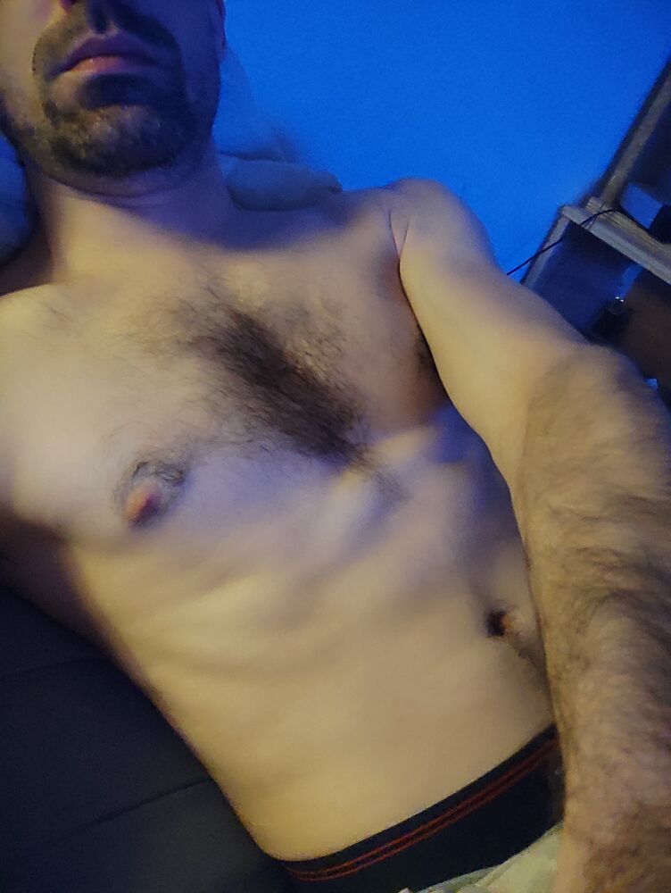 Profil de Enor, 37 ans, rencontre gay à Laborel