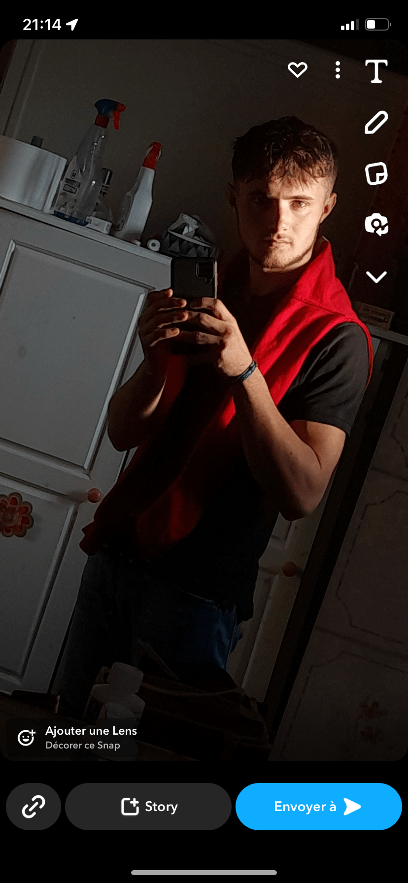 Profil de Damon, 20 ans, rencontre gay à Sermaize