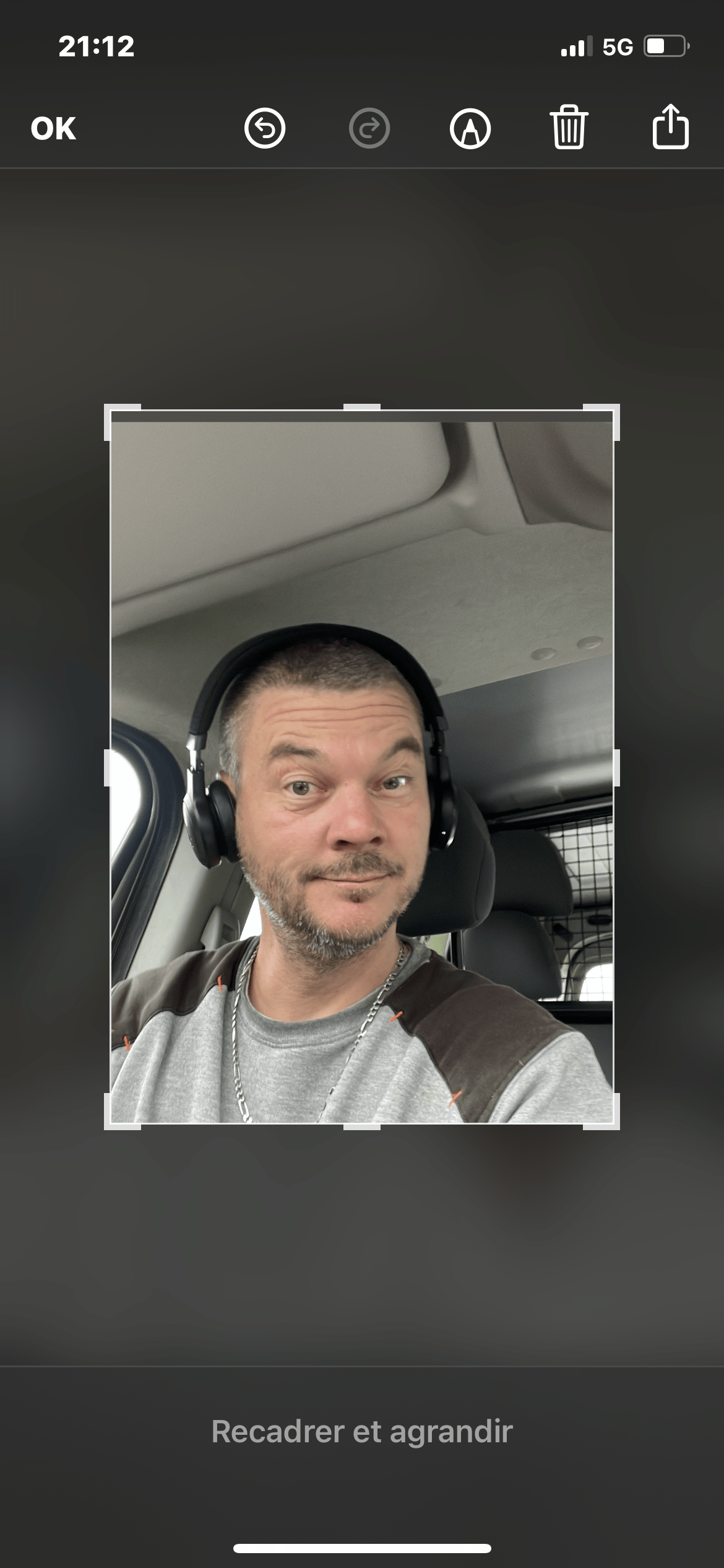 Profil de Loai, 25 ans, rencontre gay à Feule