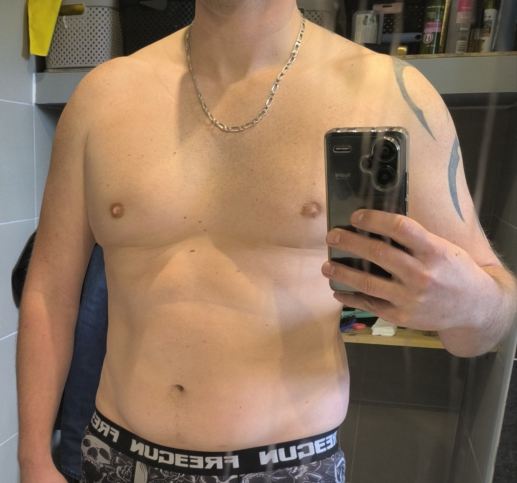 Profil de Willis, 39 ans, rencontre gay à Mont-Ormel
