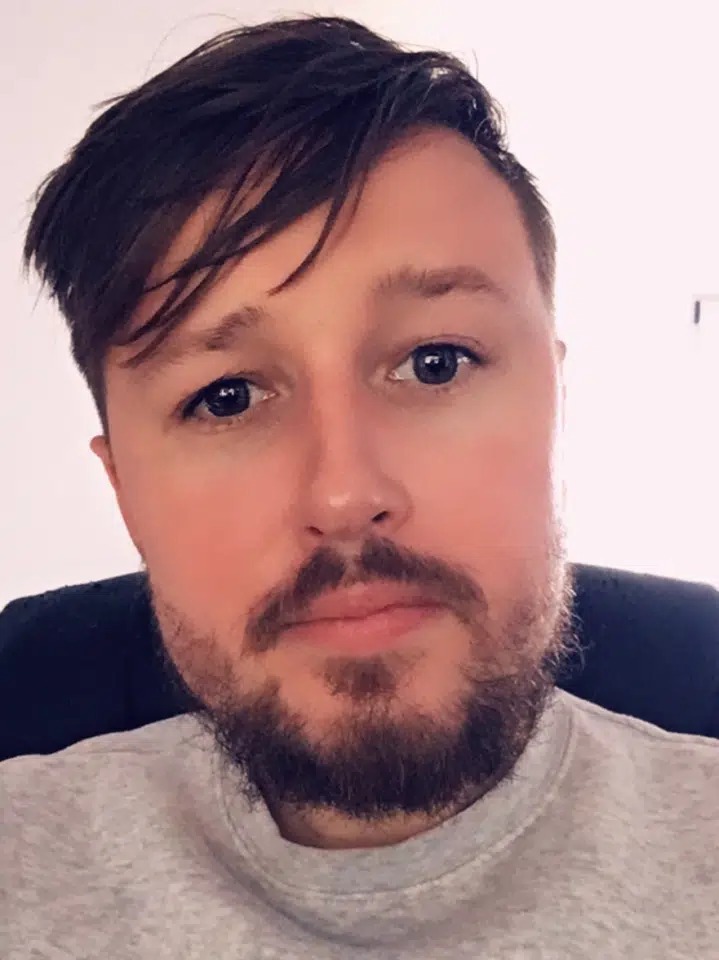 Profil de Emin, 34 ans, rencontre gay à Ozan