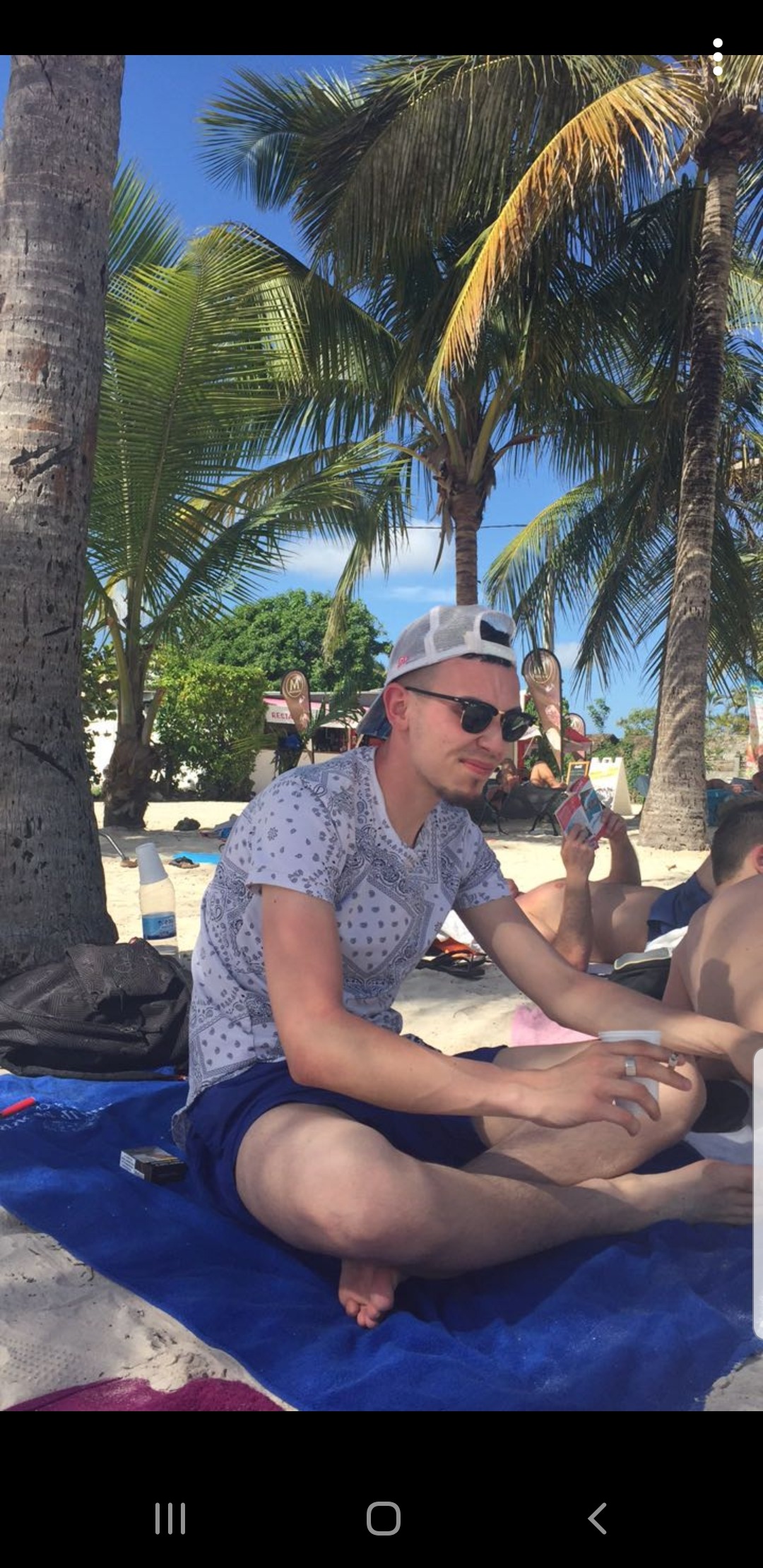 Profil de Emerick, 31 ans, rencontre gay à Diebolsheim