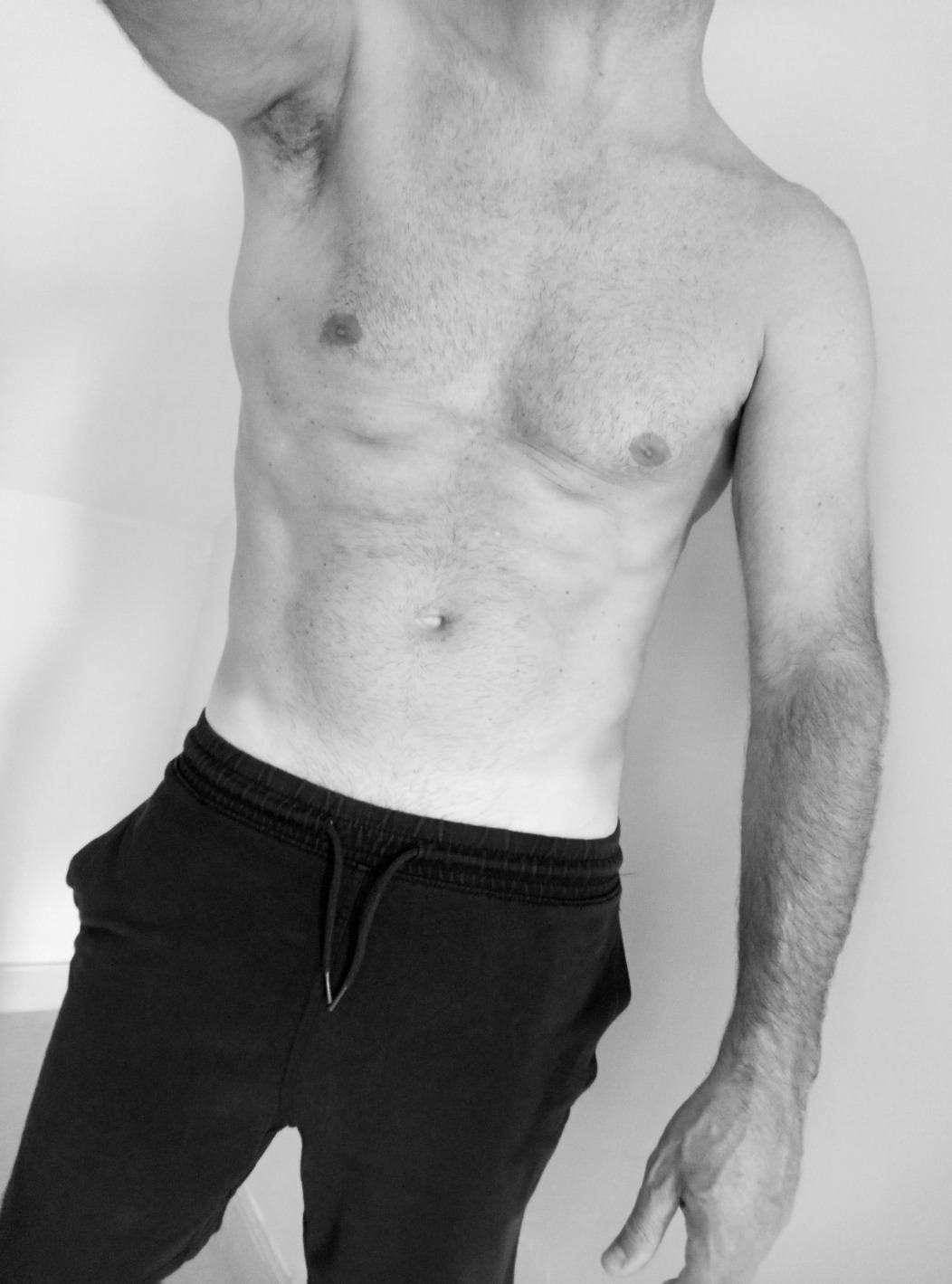 Profil de Madassa, 45 ans, rencontre gay à Rivecourt