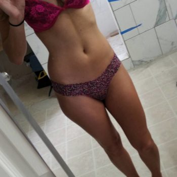Profil de Thanusha, 29 ans, rencontre gay à Waly