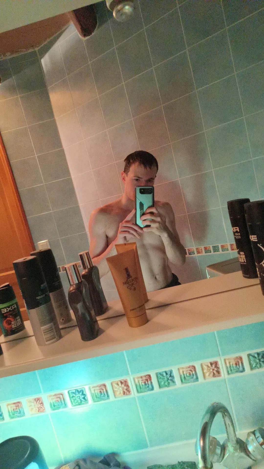 Profil de Balian, 24 ans, rencontre gay à LeGrippon