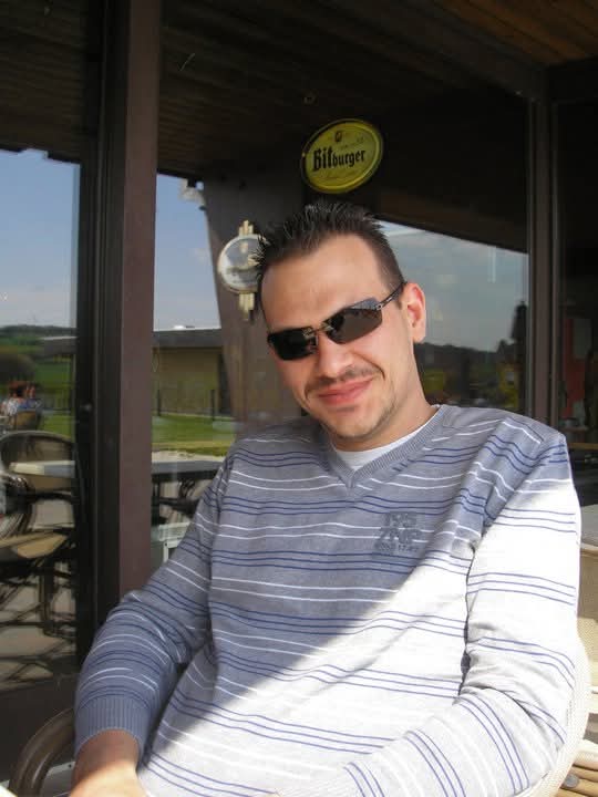 Profil de Nasreddine, 44 ans, rencontre gay à Lévigny