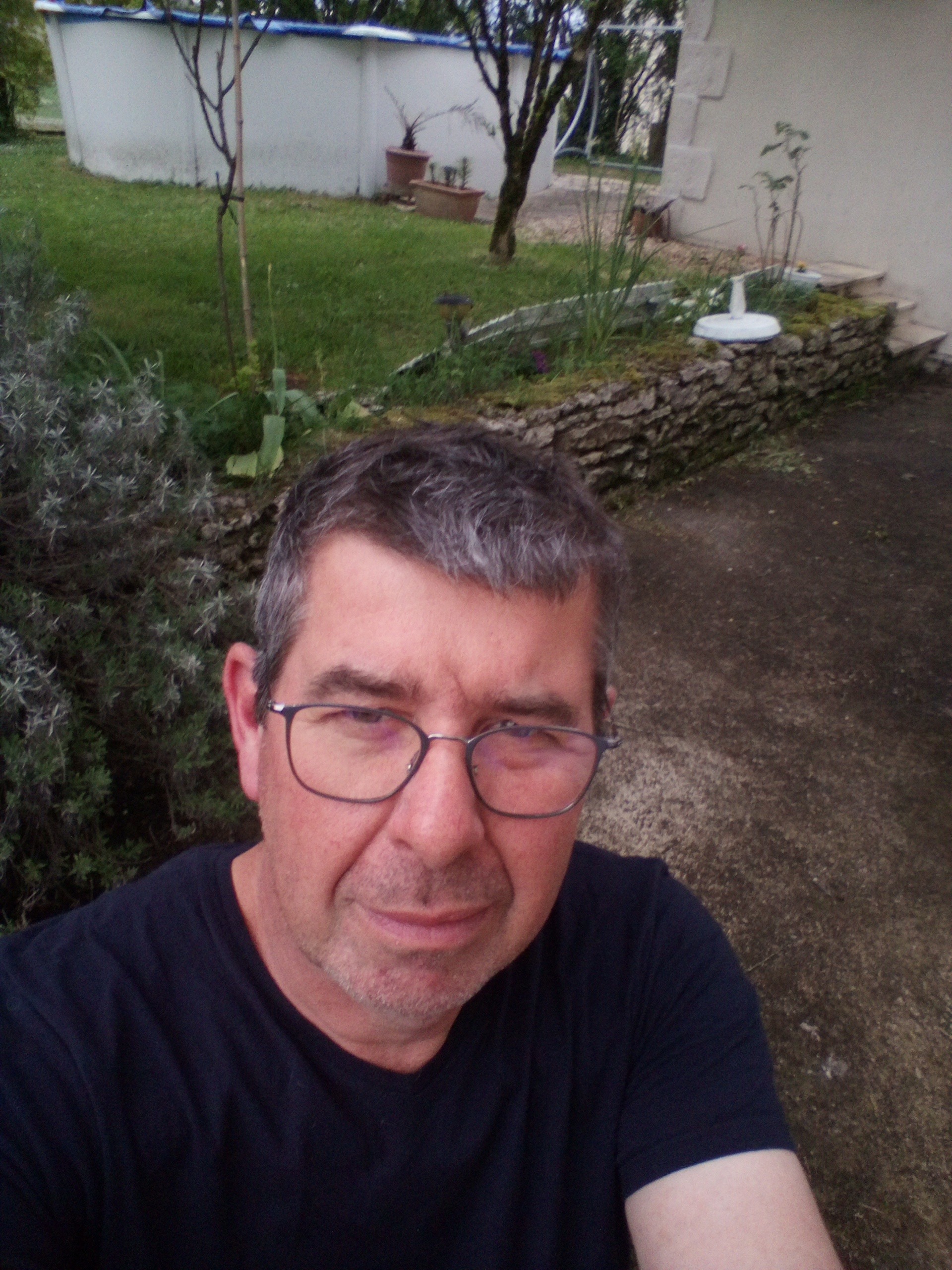 Profil de Abdelhaziz, 53 ans, rencontre gay à Levier