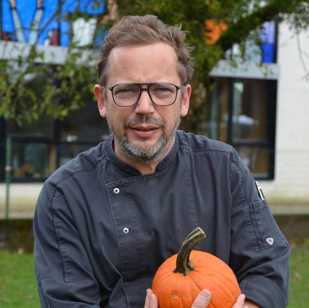 Profil de Madeg, 46 ans, rencontre gay à Warluis