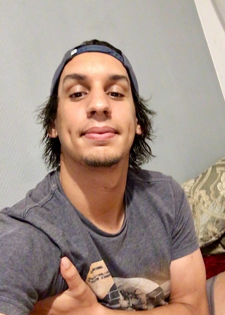 Profil de Sonam, 28 ans, rencontre gay à Failly