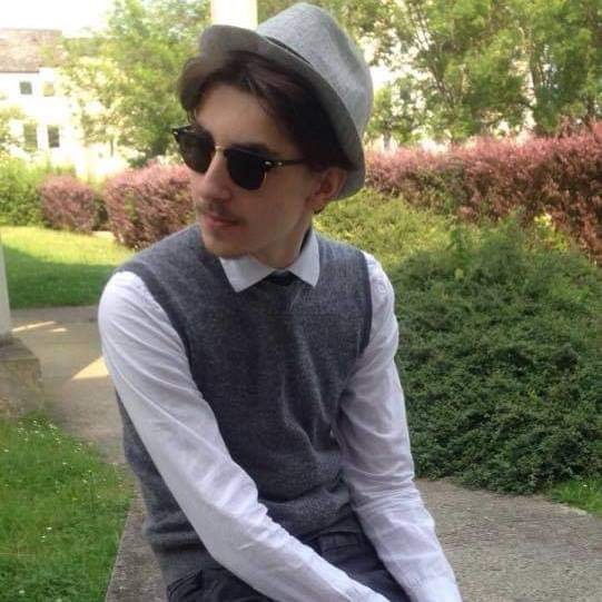 Profil de Idir, 28 ans, rencontre gay à Rocques
