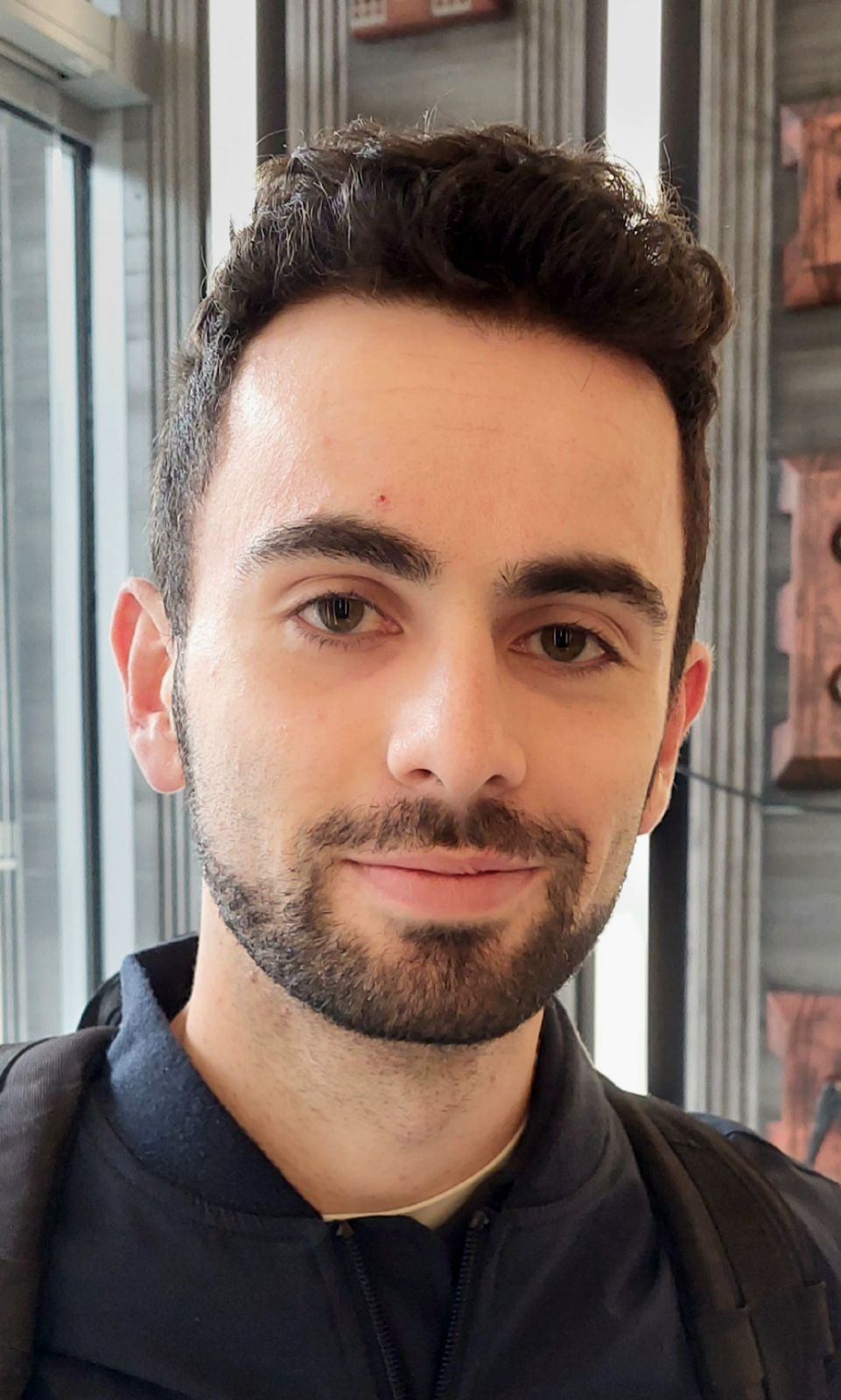 Profil de Nicola, 22 ans, rencontre gay à Laiz