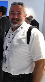 Profil de Farhad, 55 ans, rencontre gay à Queudes