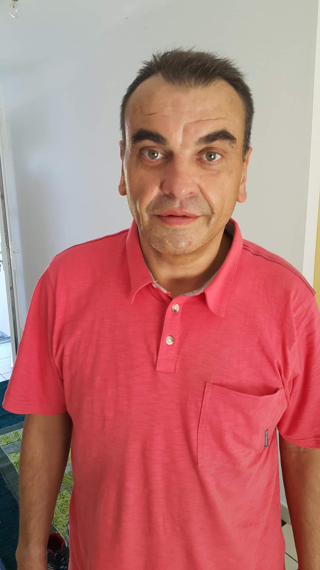 Profil de Hipolyte, 55 ans, rencontre gay à Brouains