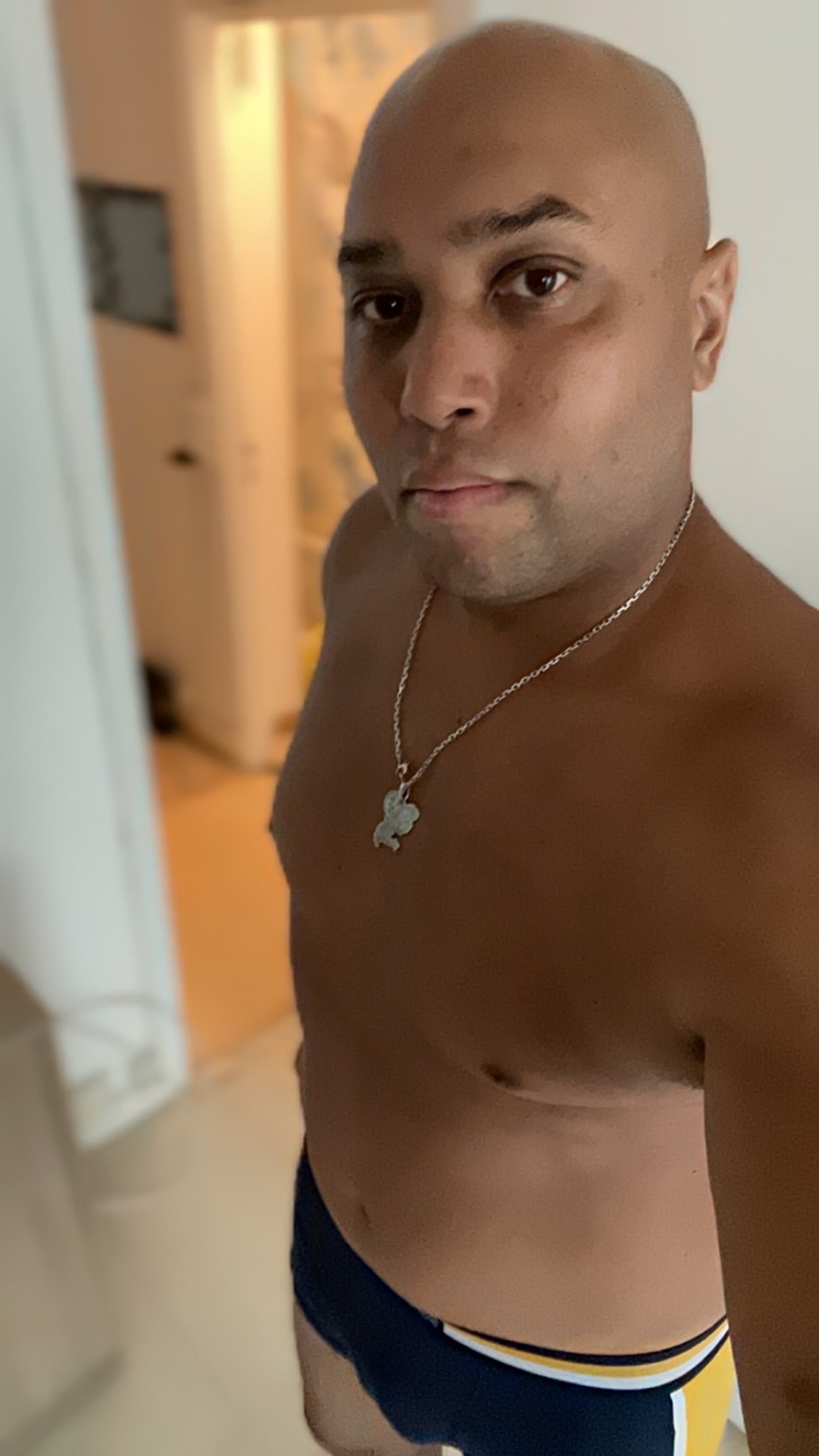 Profil de Sayah, 43 ans, rencontre gay à Chamvres
