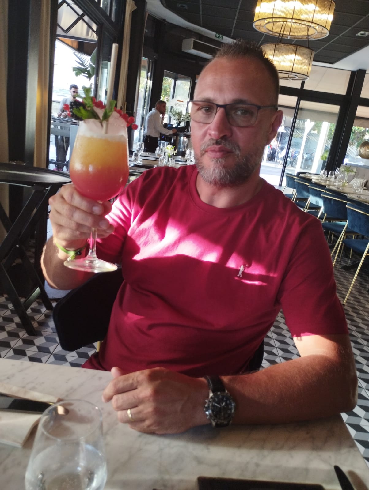 Profil de Abdelah, 49 ans, rencontre gay à Châtrices
