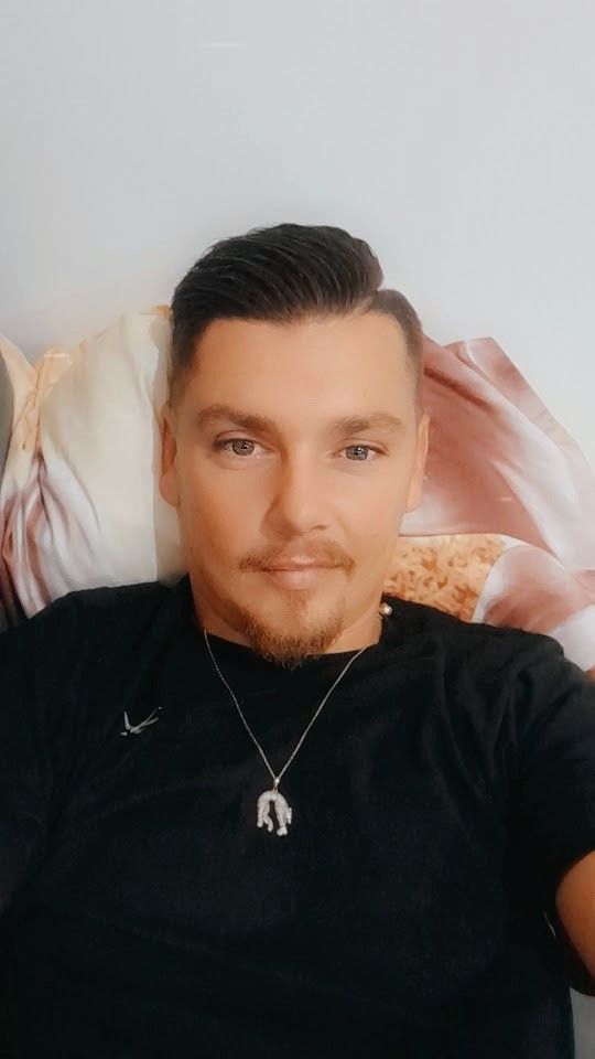 Profil de Nathys, 35 ans, rencontre gay à Lainsecq