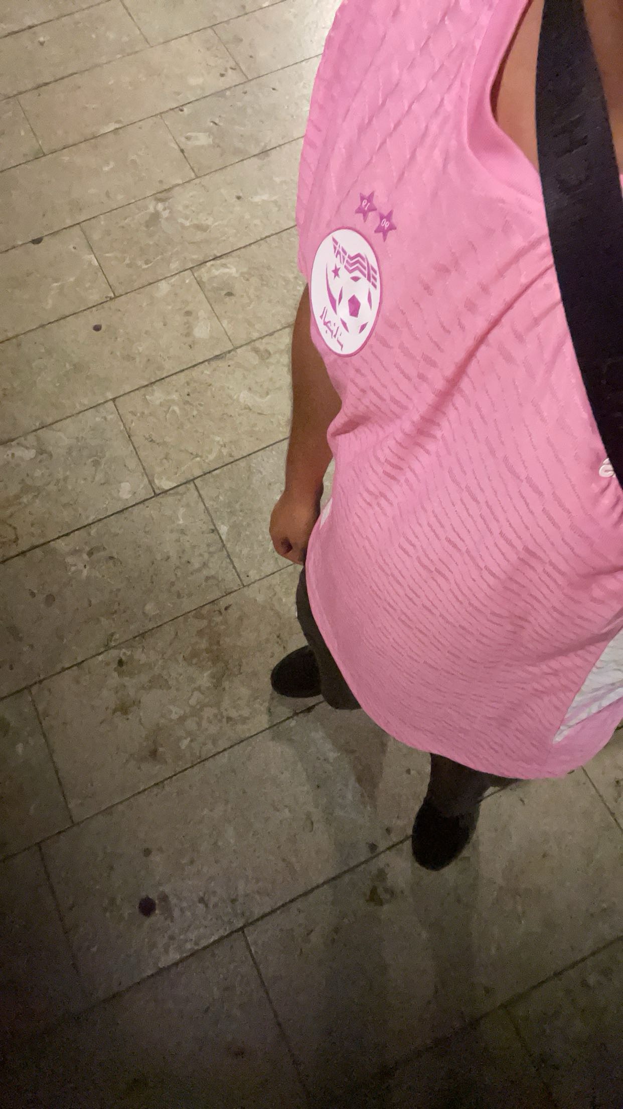 Profil de Hendy, 22 ans, rencontre gay à Bisel