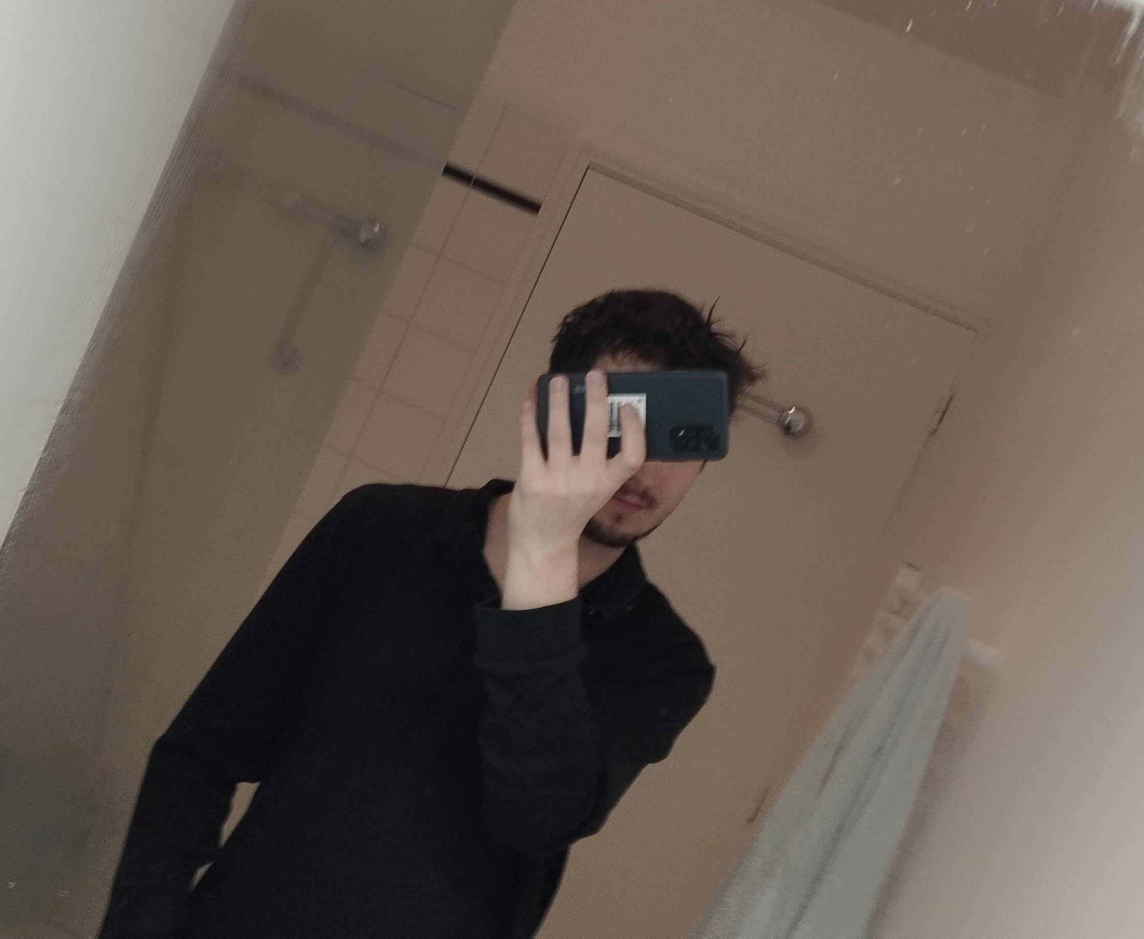 Profil de Charlot, 20 ans, rencontre gay à Penguily