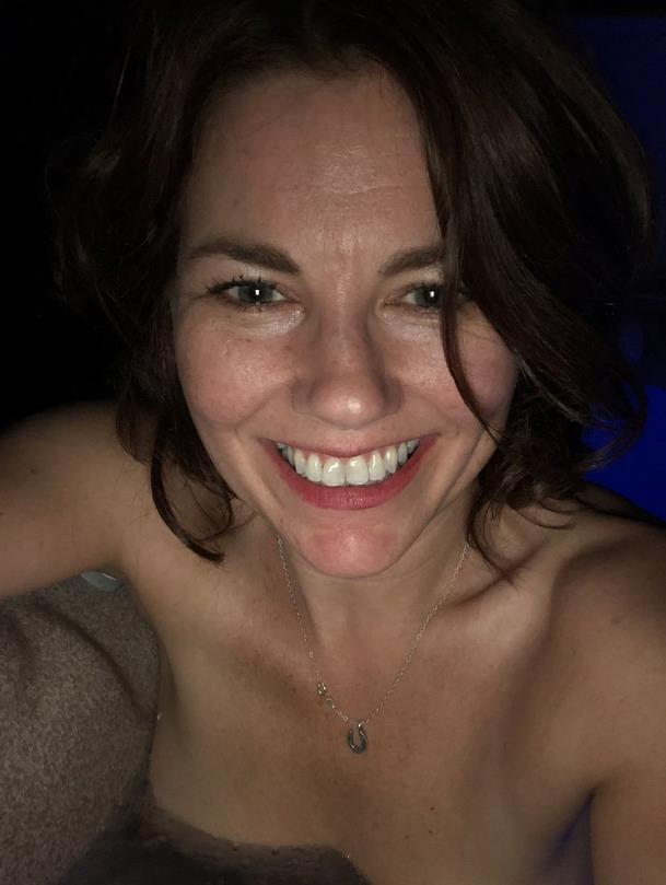 Profil de Janaina, 47 ans, rencontre gay à Attichy