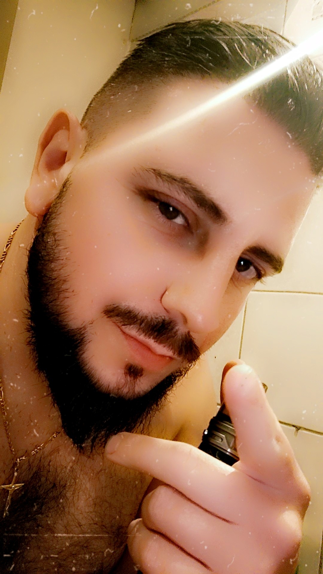 Profil de Dylann, 34 ans, rencontre gay à Beaudéduit
