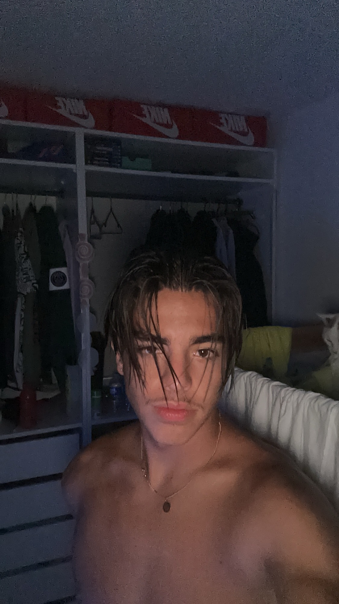 Profil de Anghjulu, 21 ans, rencontre gay à Culoz